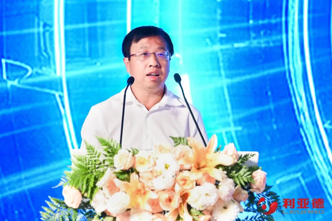九游老哥·虚拟动点效果宣布：脚扎实地迈向AI数字新时代